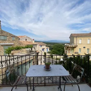Hébergement de vacances Authentique Maison De Village Avec Vue, Réauville